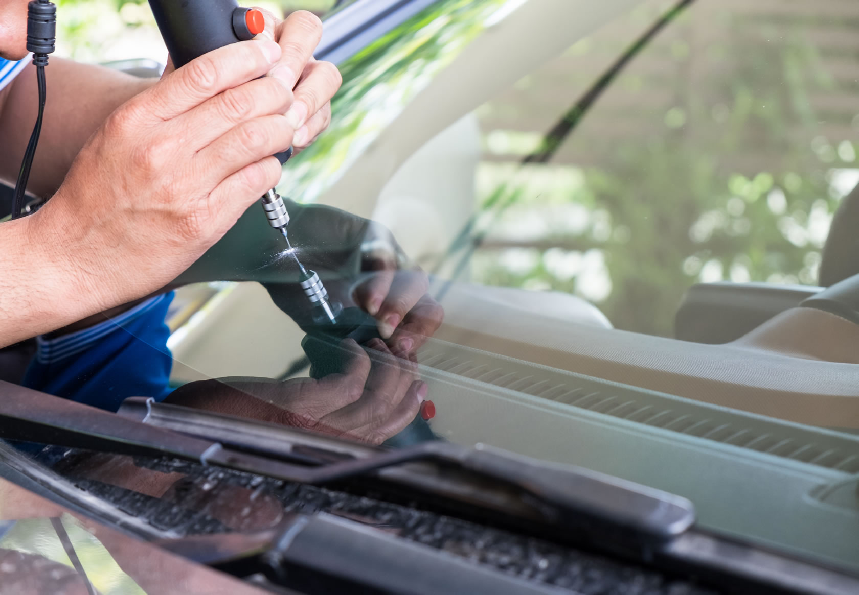 Frontscheibe reparieren